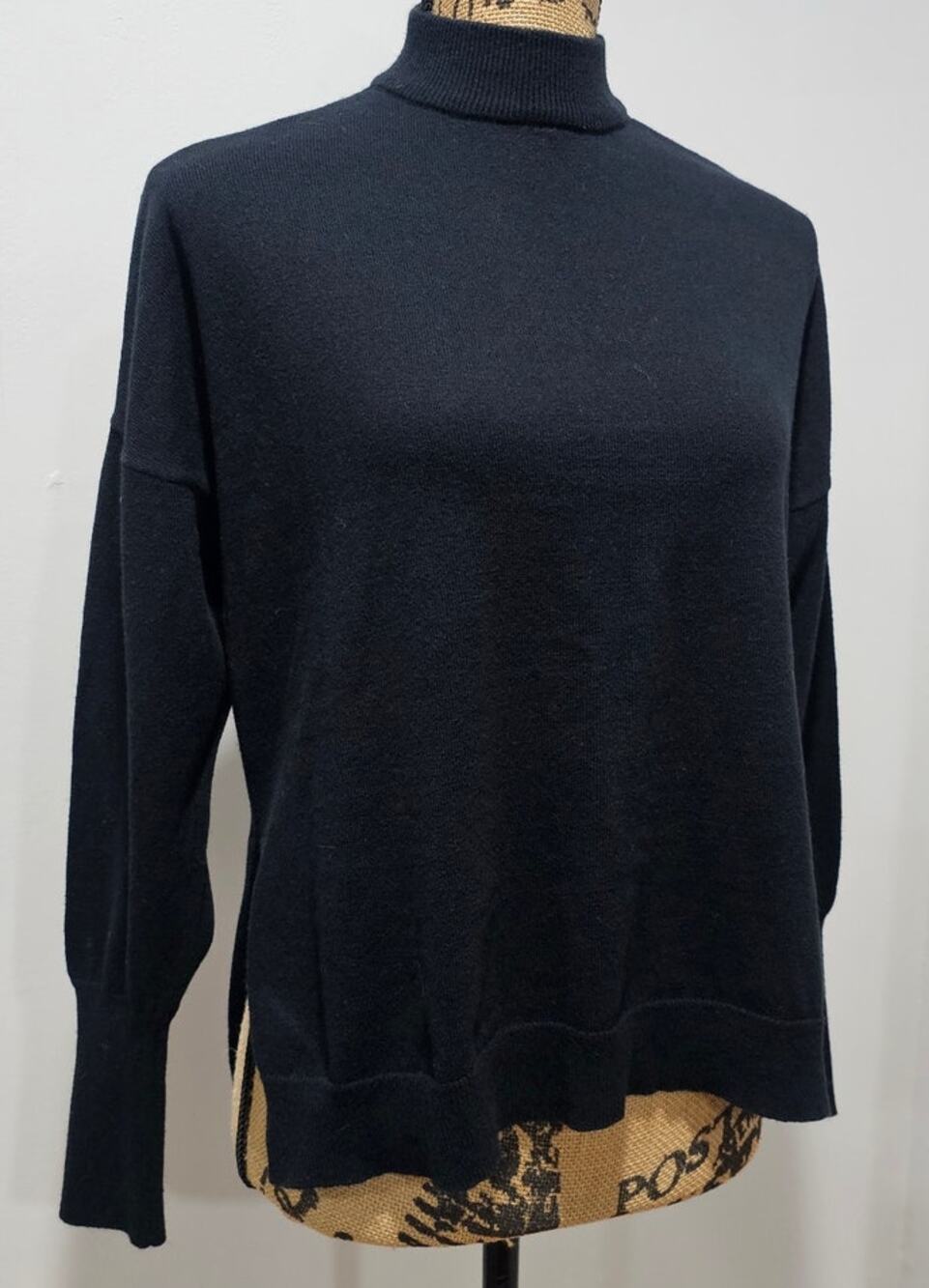 Brixton Sweater  85% Cotton 15% Cashmere Split Hem Side Slit Black Sz XS